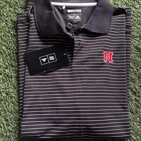 Adidas man’s short sleeve shirt - Picture 8 of 9